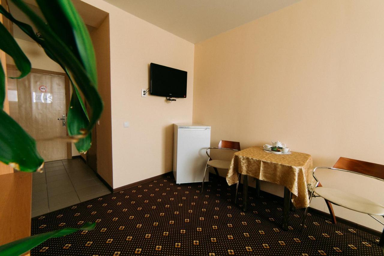 Hotel Praha Smolensk Room photo